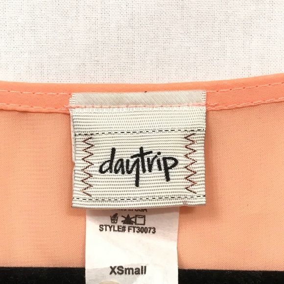 Daytrip Women’s High Low Tank Size Extra Small - Picture 4 of 5
